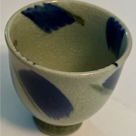 Japanese-Style Ceramic Cups Set of 2 – Unique Gray, Pink & Blue Hand-Painted - Picture 3 of 16